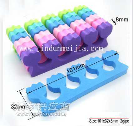 金顿美甲用品 分趾器的便利与多样性